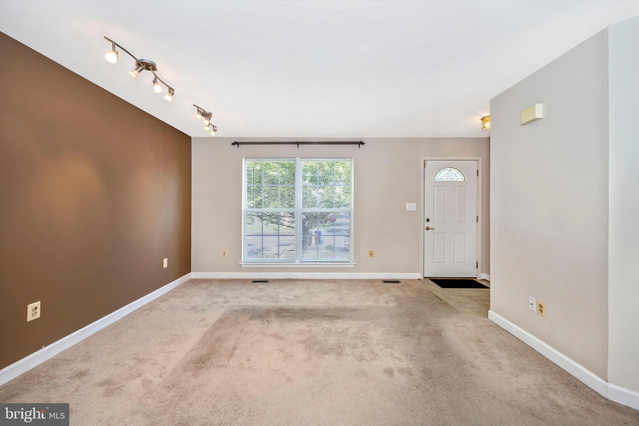 9265 Ridgefield Circle Frederick, MD 21701 - Photo 5 of 50 Gallery Image 5