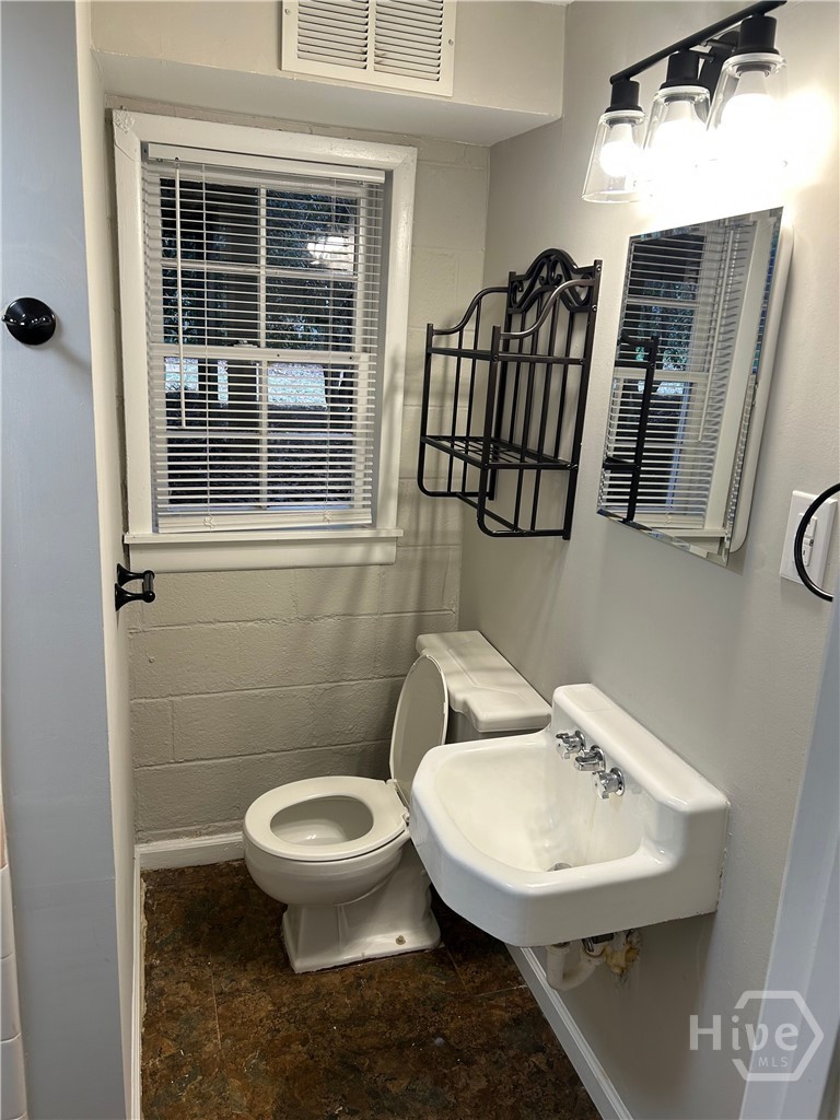 431 College Circle Athens, GA 30605 - Photo 16 of 23