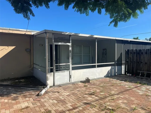 $2,600 | 420 Southeast 13th Drive, Deerfield Beach, FL 33441