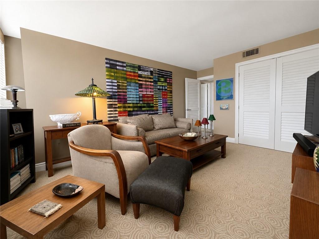 1 Trimont Lane, Unit 490E Pittsburgh, PA 15211 - Photo 21 of 31 The 2nd Bedroom serves well as a Den/Office or TV Room