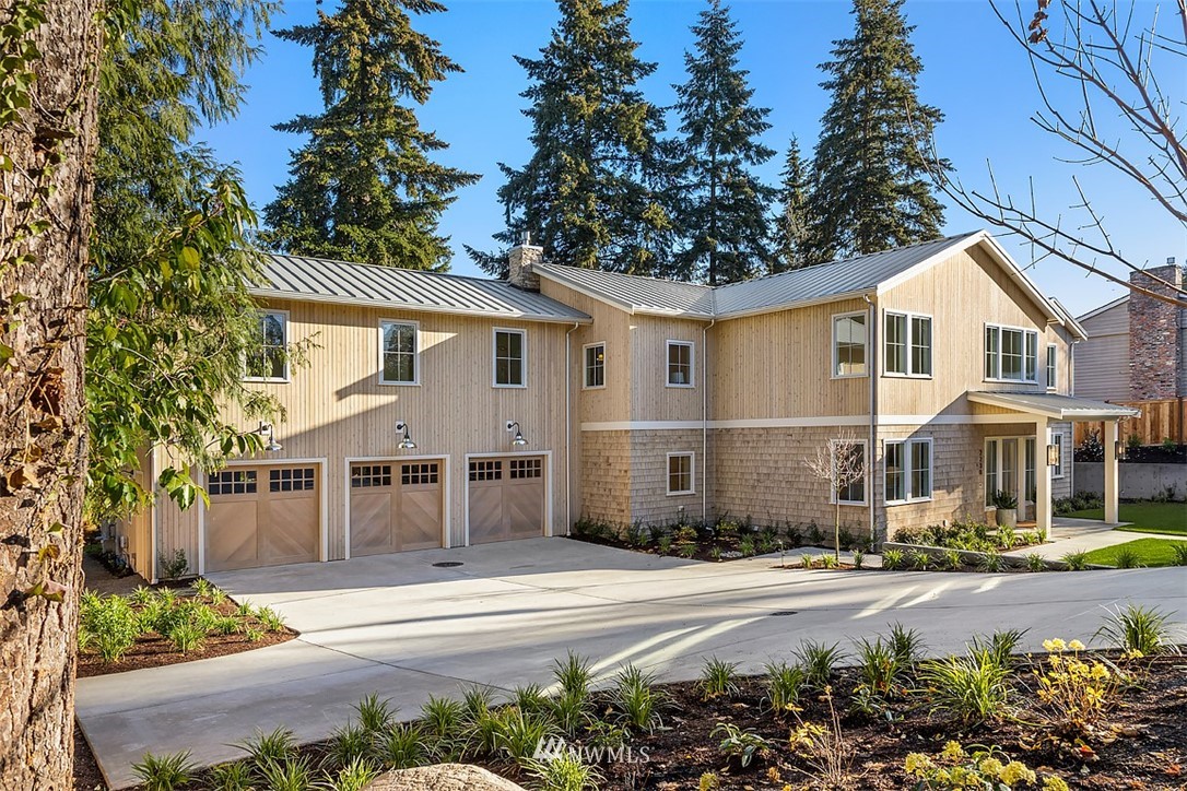 2230 Evergreen Point Road Medina, WA 98039 - Photo 2 of 40