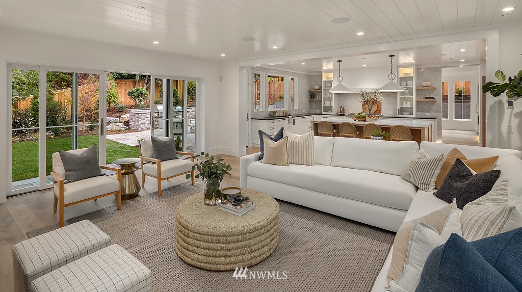 2230 Evergreen Point Road Medina, WA 98039 - Photo 13 of 40