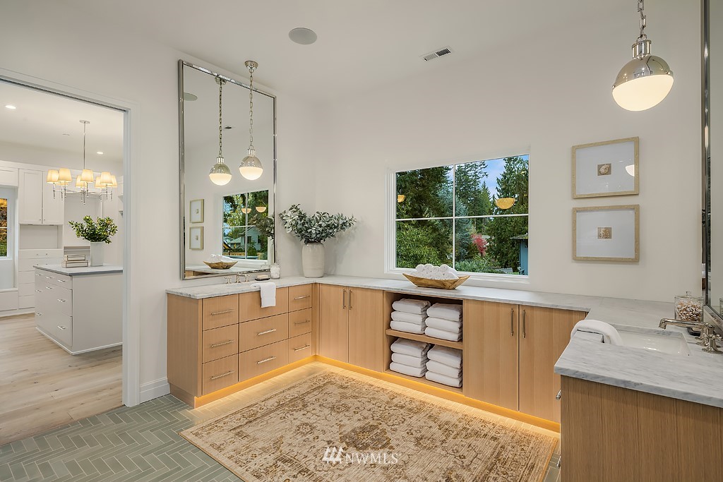 2230 Evergreen Point Road Medina, WA 98039 - Photo 23 of 40