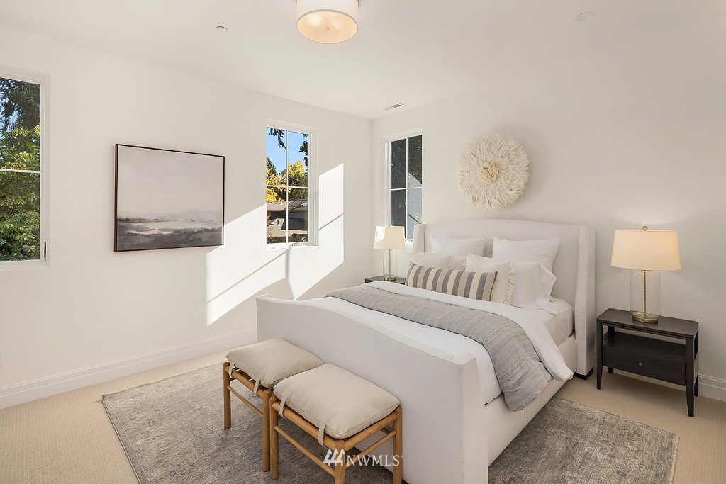 2230 Evergreen Point Road Medina, WA 98039 - Photo 32 of 40