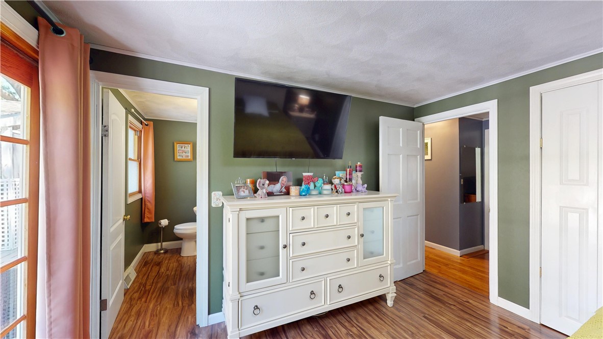 17 Tell Street Warwick, RI 02889 - Photo 6 of 50