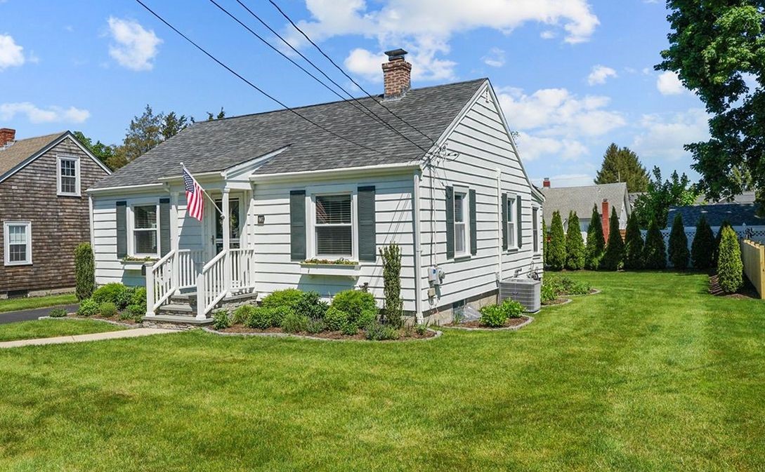 79 Beach Road Bristol, RI 02809 - Photo 24 of 28