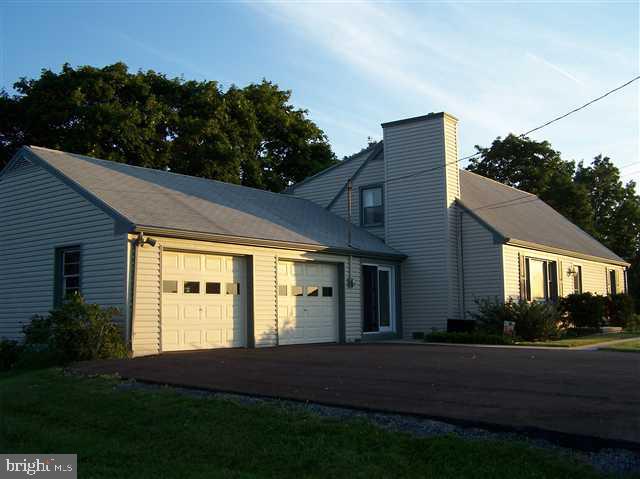 4301 Beagle Road Elizabethtown, PA 17022 - Photo 15 of 20 Gallery Image 15