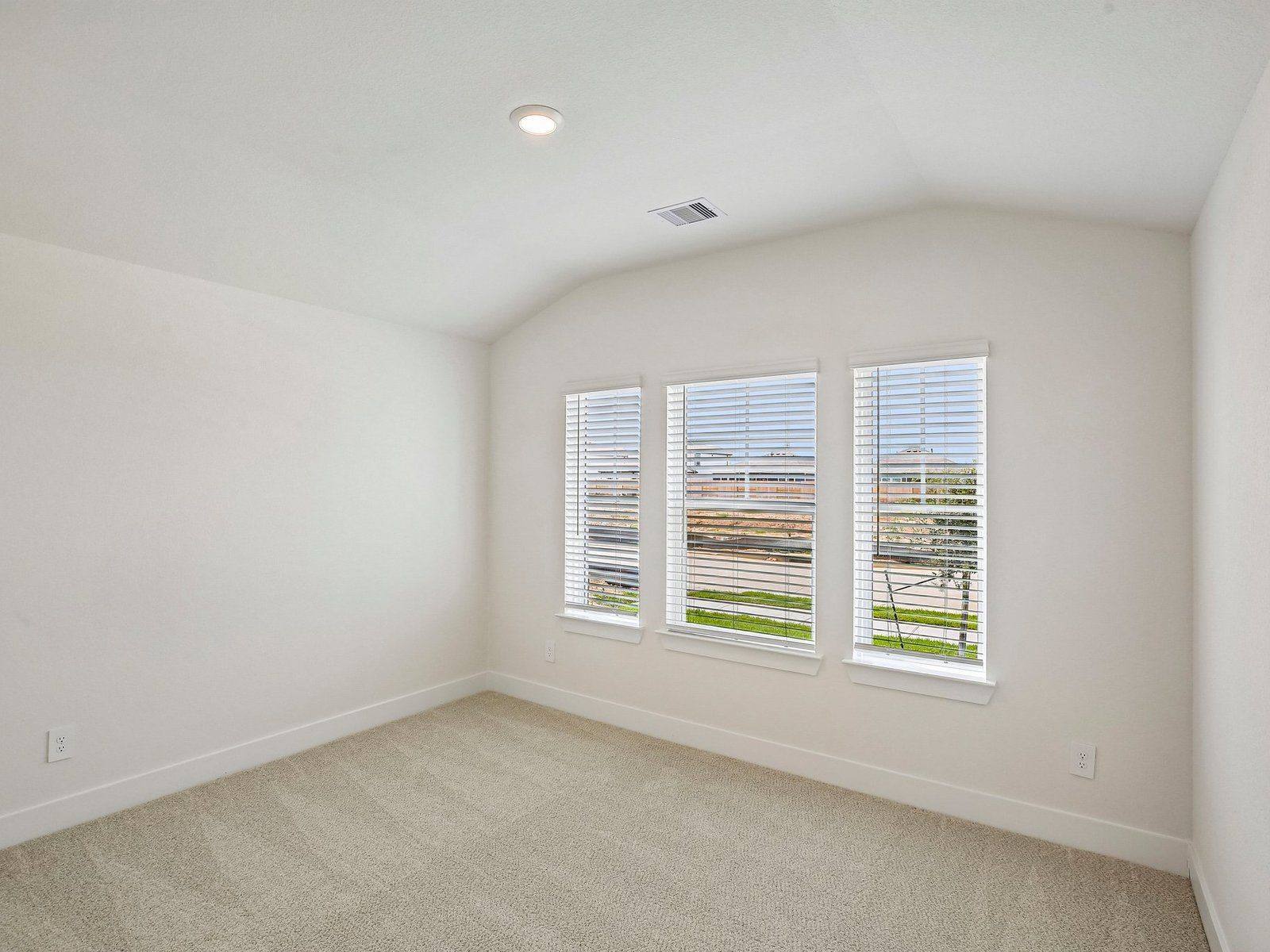 3003 Clapbread Lane Rosenberg, TX 77471 - Photo 17 of 33 Gallery Image 17