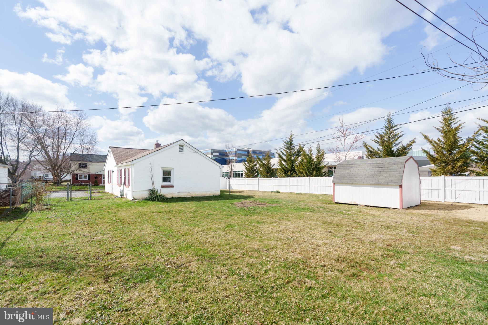 102 Miller Street Elkton, MD 21921 - Photo 13 of 15 Rear view of home and yard