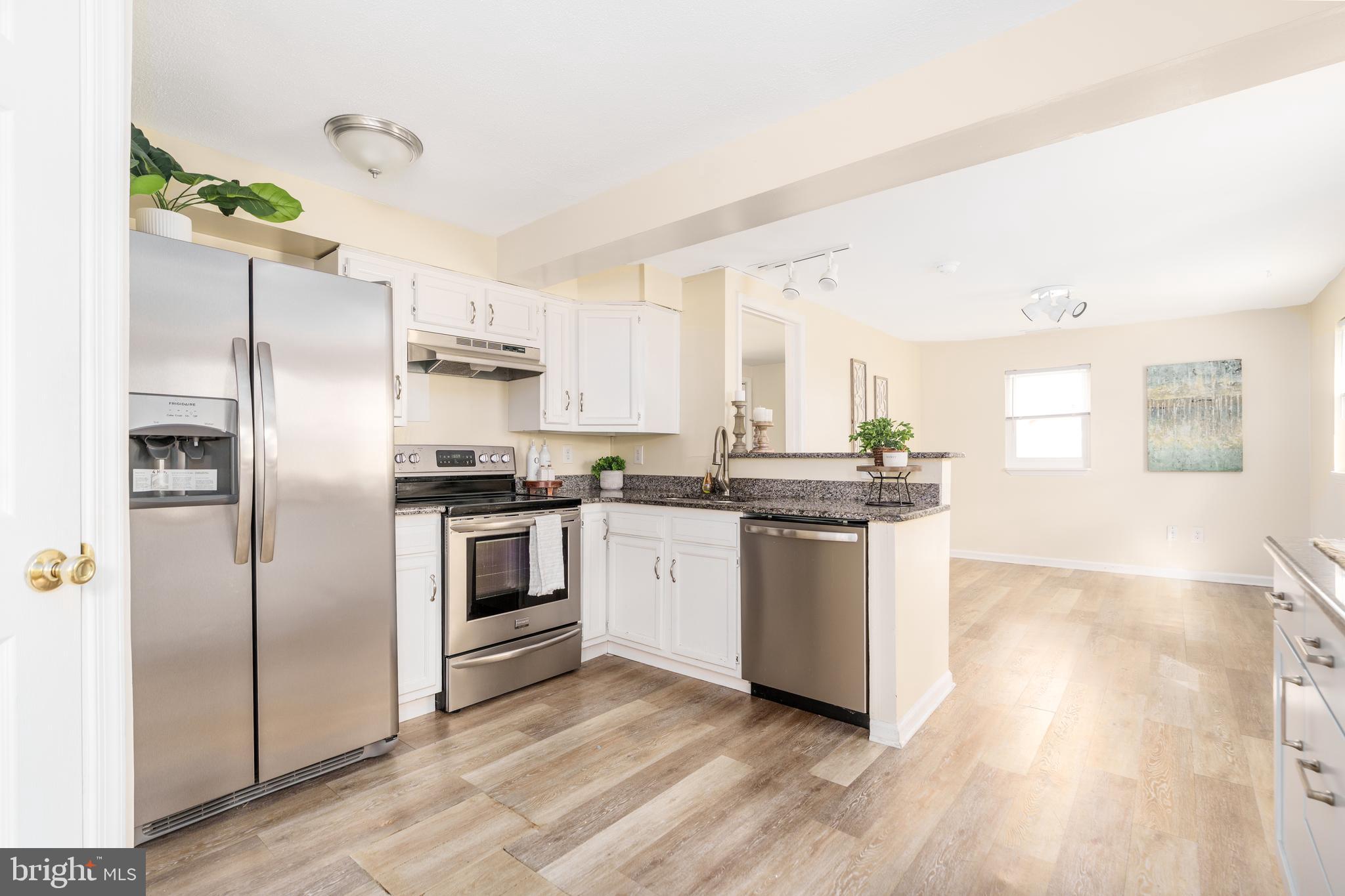 102 Miller Street Elkton, MD 21921 - Photo 3 of 15 Kitchen with stainless steel appliances