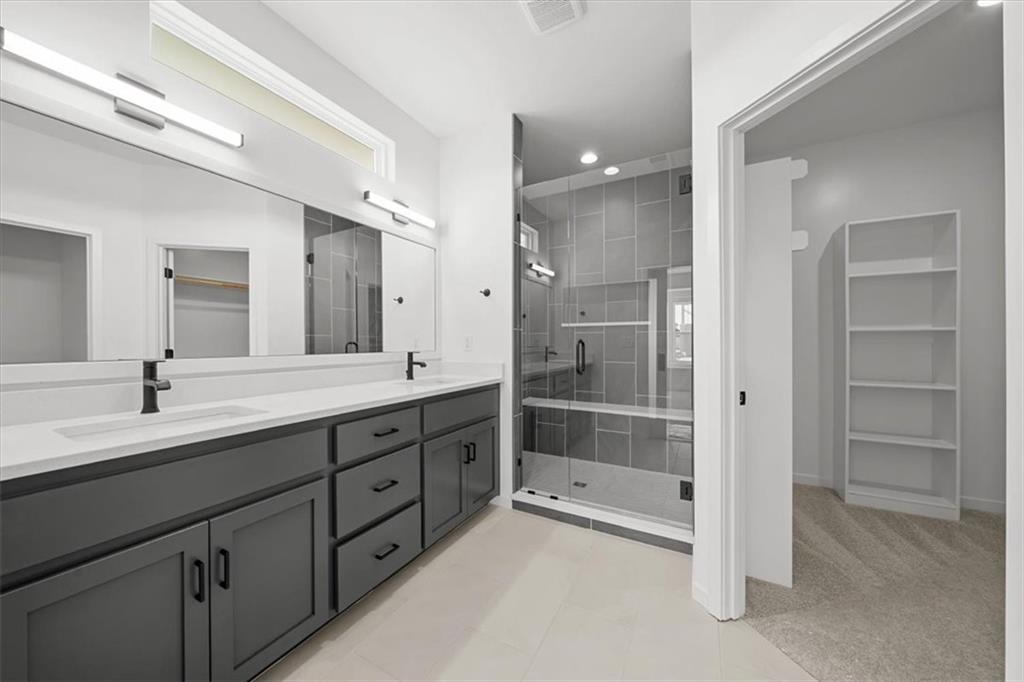 2615 Southwest Tracker Lane Lee's Summit, MO 64082 - Photo 16 of 27