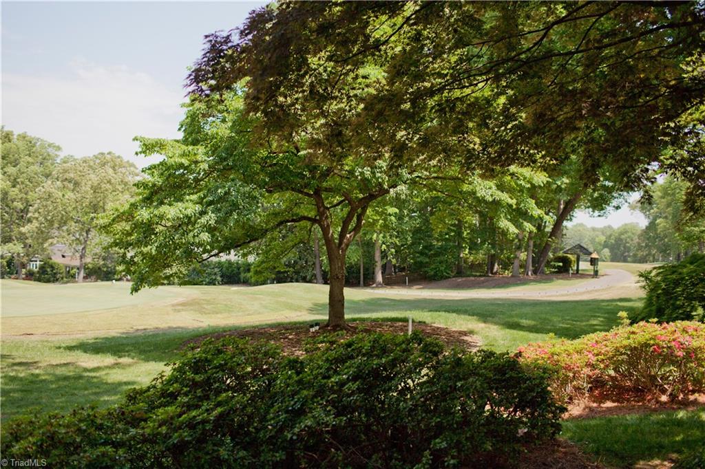 1108 Dover Road, Unit J Greensboro, NC 27408 - Photo 19 of 20 Gallery Image 19