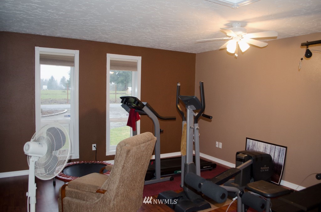 19236 Loganberry Street Southwest Rochester, WA 98579 - Photo 18 of 24