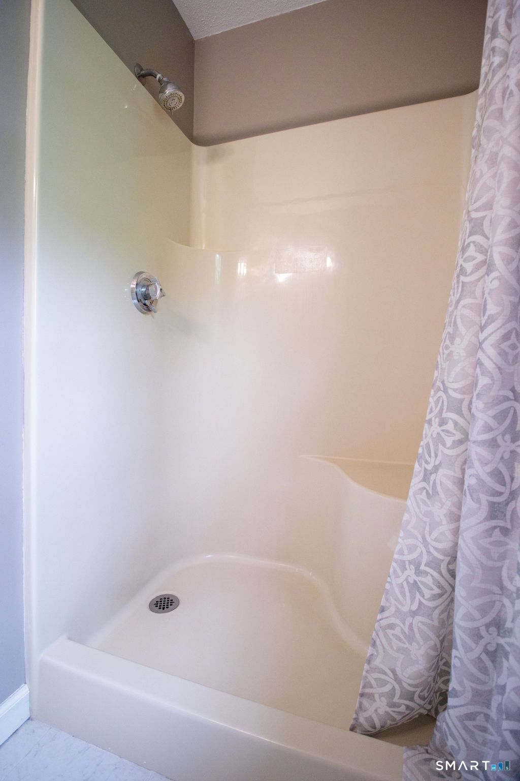402 Larkspur Farm Road, Unit 34 Torrington, CT 06790 - Photo 23 of 31