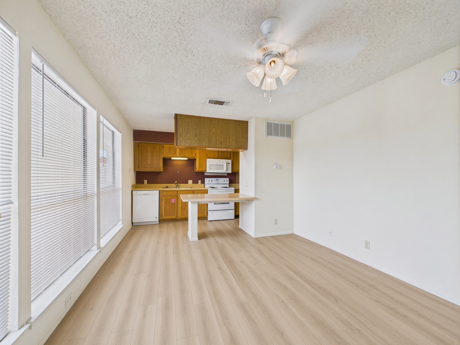 3115 Helms Street, Unit 301 Austin, TX 78705 - Photo 1 of 20 Gallery Image 1