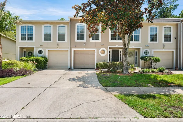 $235,000 | 11826 Lake Bend Circle, Jacksonville, FL 32218