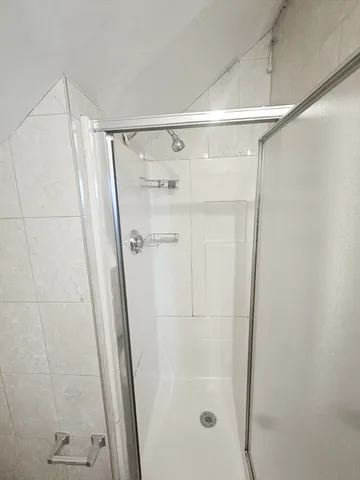 $2,200 | 803 Boylston Street, Unit D, Chestnut Hill, MA 02467