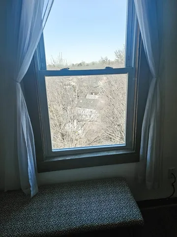 $2,200 | 803 Boylston Street, Unit D, Chestnut Hill, MA 02467