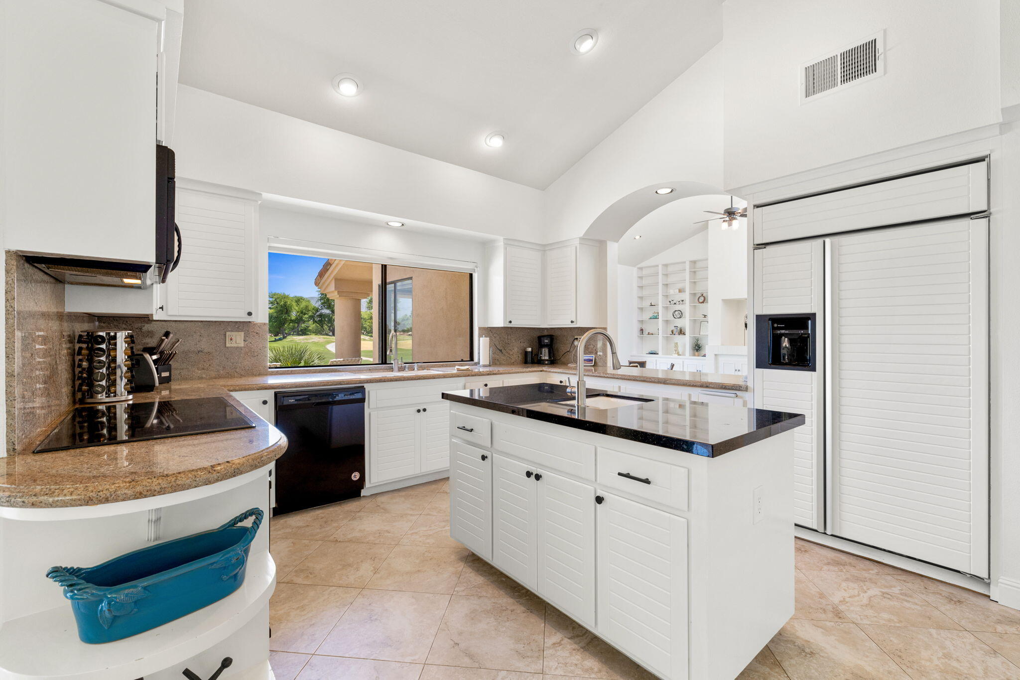 54612 Inverness Way La Quinta, CA 92253 - Photo 14 of 59 34-web-or-mls-2H8A5389