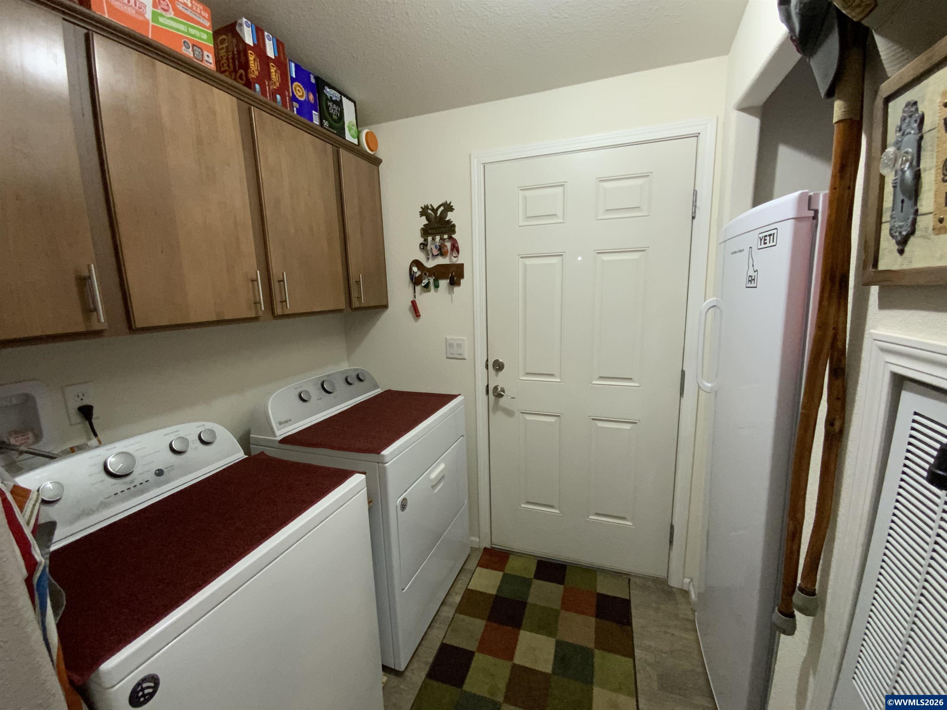 4940 Sunnyside Road Southeast, Unit D2 Salem, OR 97302 - Photo 15 of 24 Gallery Image 15