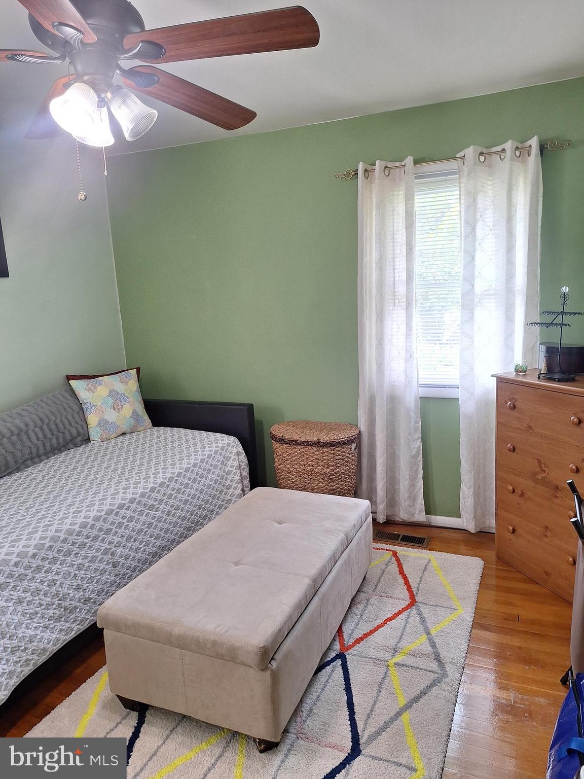 3931 Sybil Road Randallstown, MD 21133 - Photo 33 of 84 Main level bedroom 1