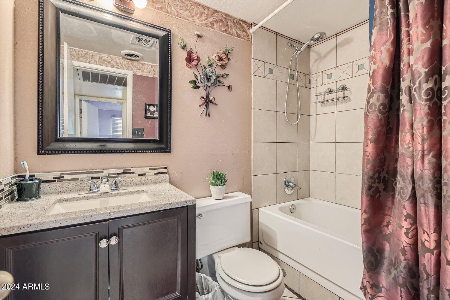 6149 West Coronado Road Phoenix, AZ 85035 - Photo 17 of 24 Second Bath