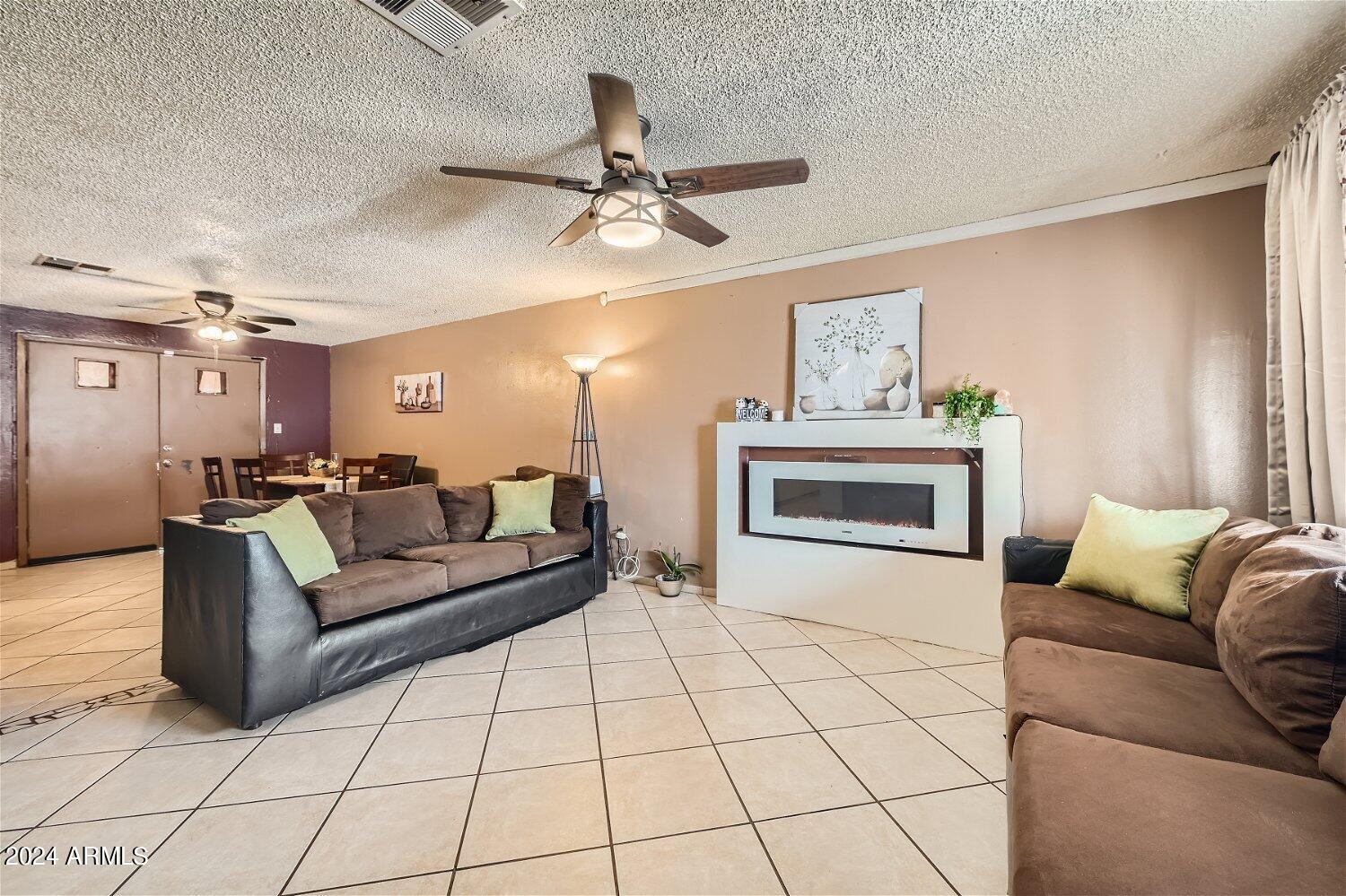 6149 West Coronado Road Phoenix, AZ 85035 - Photo 5 of 24 Living 1