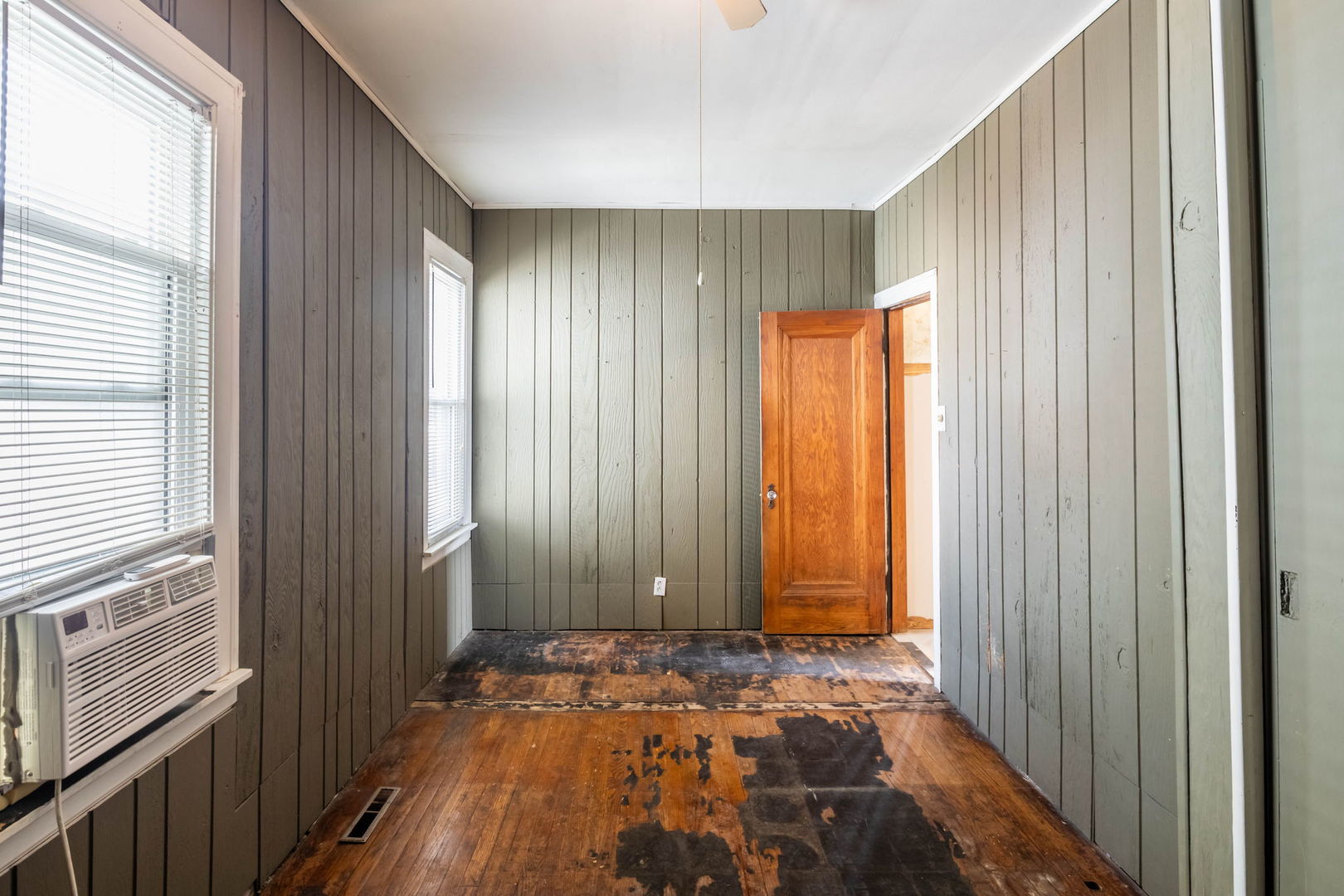 7619 West 60th Place Summit, IL 60501 - Photo 21 of 37