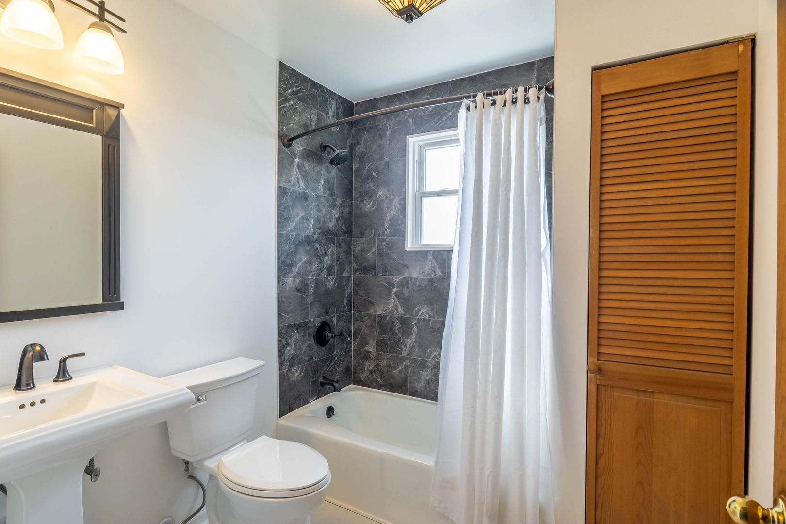 7619 West 60th Place Summit, IL 60501 - Photo 26 of 37