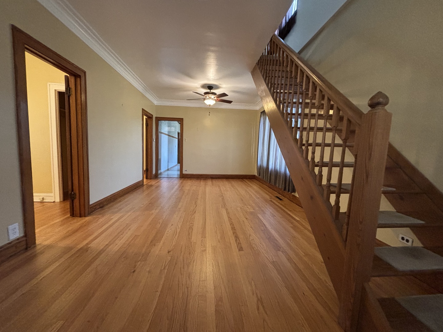 7619 West 60th Place Summit, IL 60501 - Photo 7 of 37