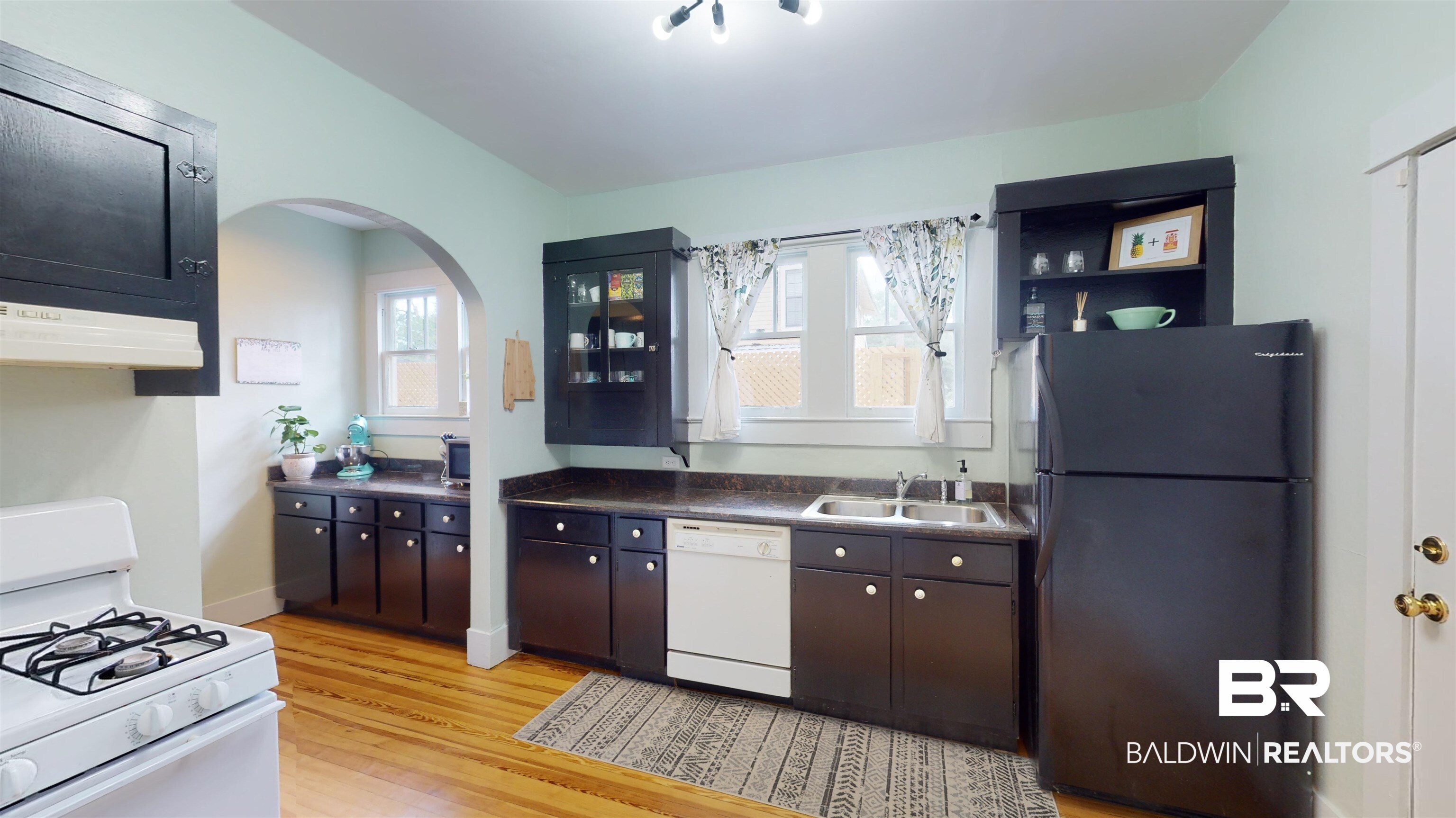 255 Crenshaw Street Mobile, AL 36606 - Photo 11 of 22