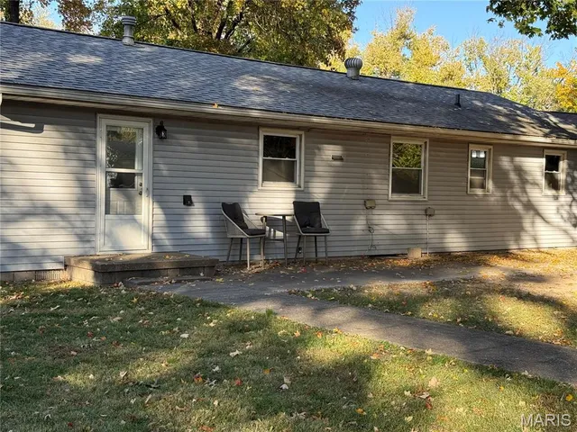 $159,000 | 1141 Warren Street, Jerseyville, IL 62052