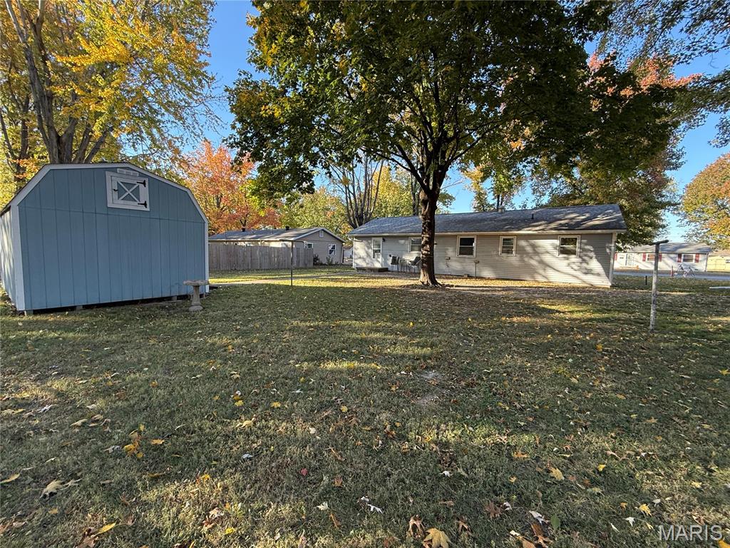 1141 Warren Street Jerseyville, IL 62052 - Photo 16 of 17