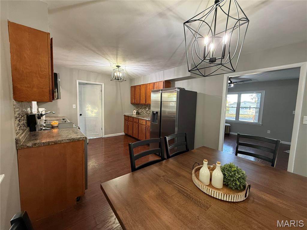 1141 Warren Street Jerseyville, IL 62052 - Photo 4 of 17