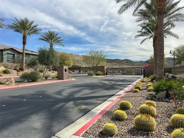 $4,000 | 80 Strada Caruso, Henderson, NV 89011