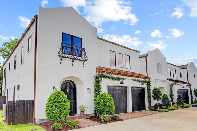 $5,500 | 1715 Maravilla Drive, Houston, TX 77055