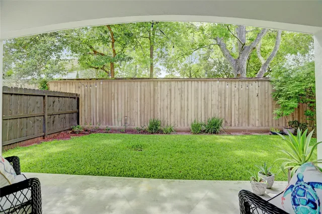 $5,500 | 1715 Maravilla Drive, Houston, TX 77055