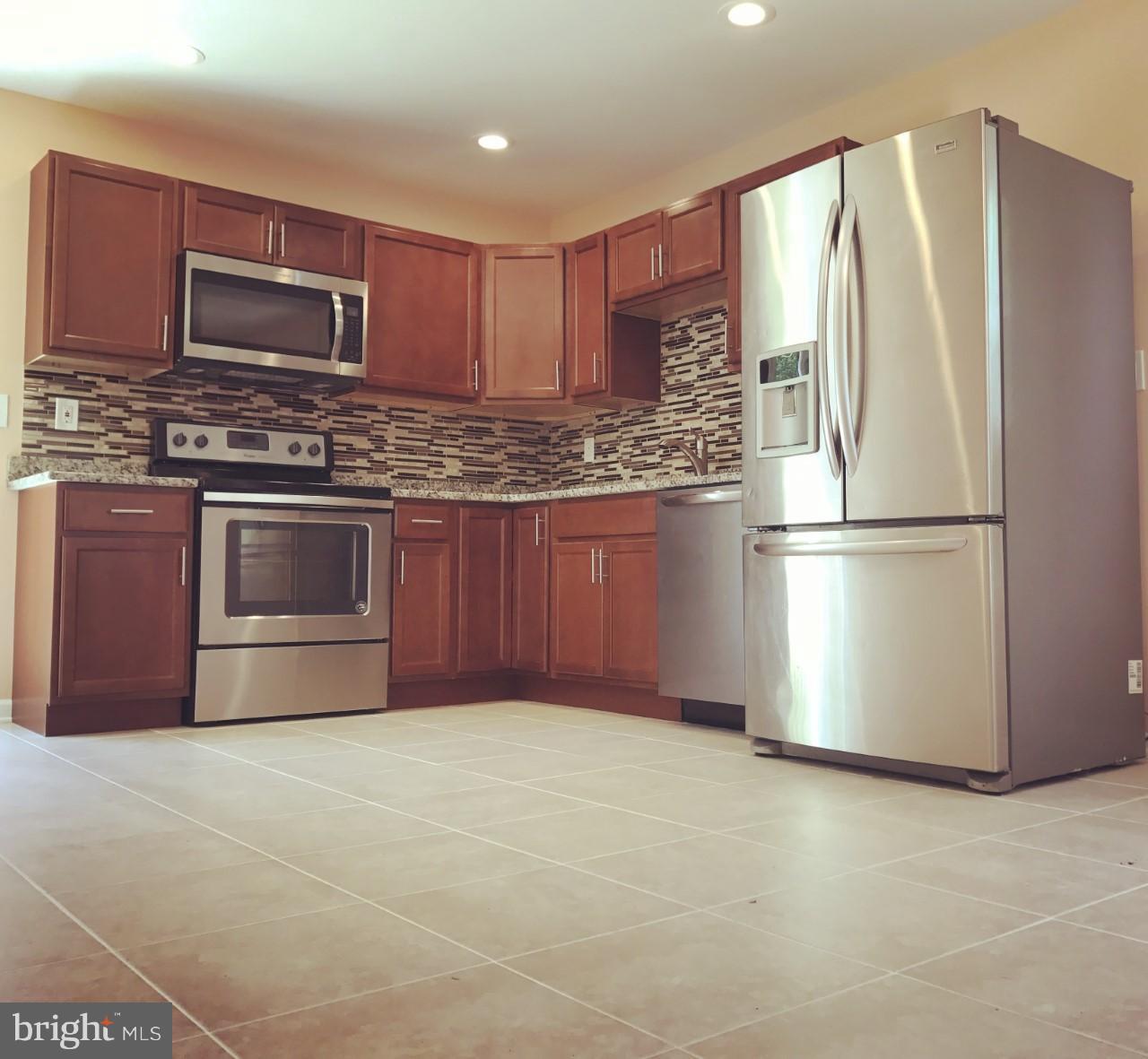 7502 Bentree Road Fort Washington, MD 20744 - Photo 2 of 14 Kitchen