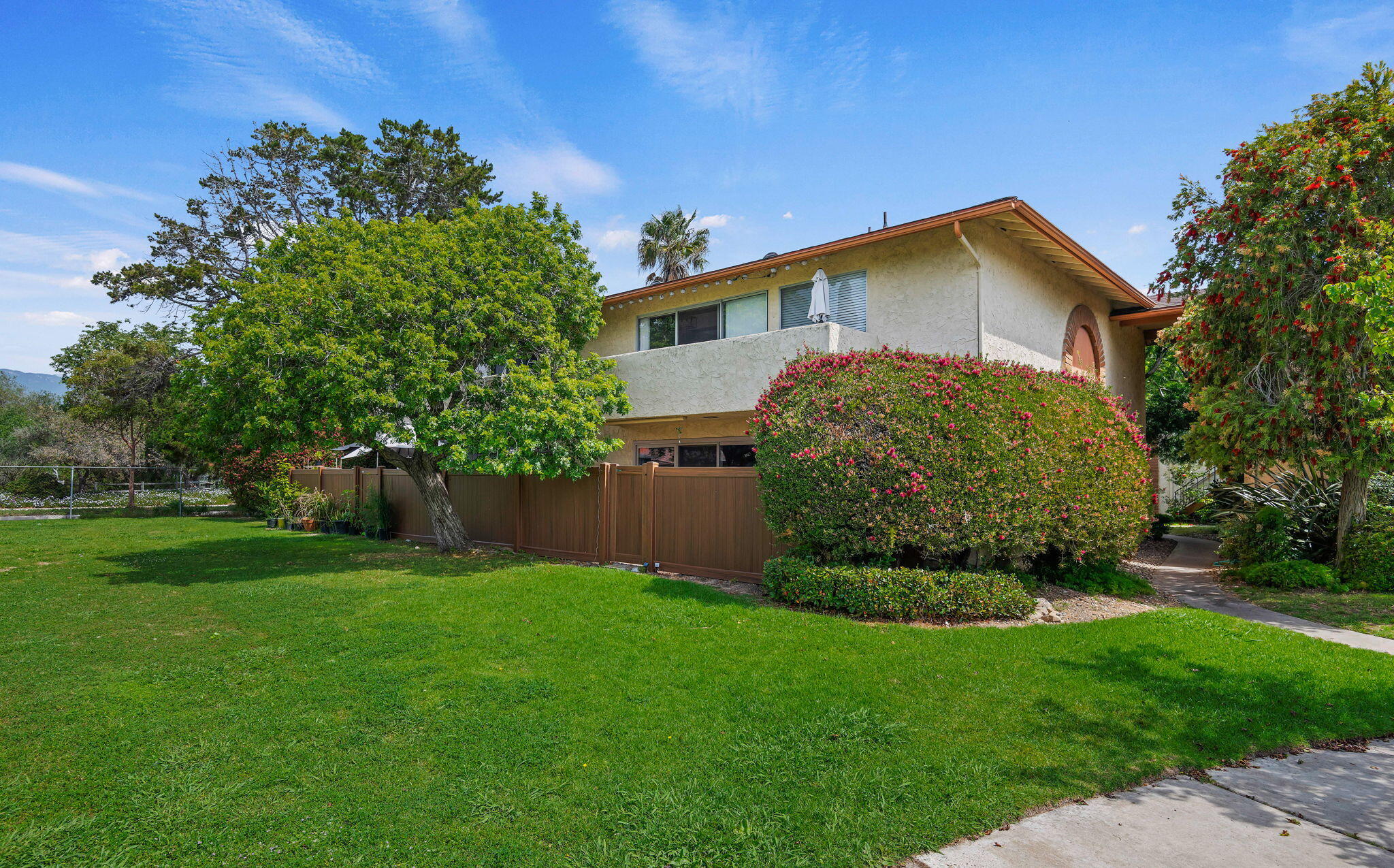 452 Linfield Place, Unit G Goleta, CA 93117 - Photo 22 of 22 ExteriorView