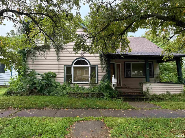 $28,000 | 38 North 4th Street, Savanna, IL 61074
