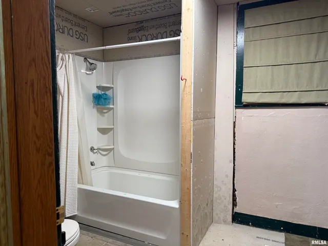 $28,000 | 38 North 4th Street, Savanna, IL 61074