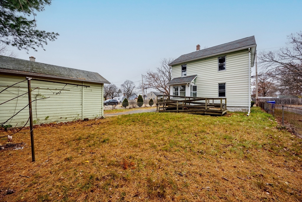 97 Oklahoma Street Springfield, MA 01104 - Photo 21 of 25 a view of a house with backyard