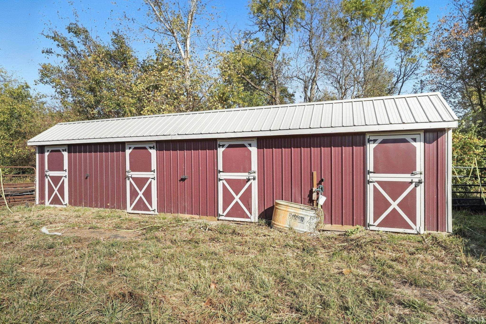 18211 Wappes Road Churubusco, IN 46723 - Photo 27 of 33
