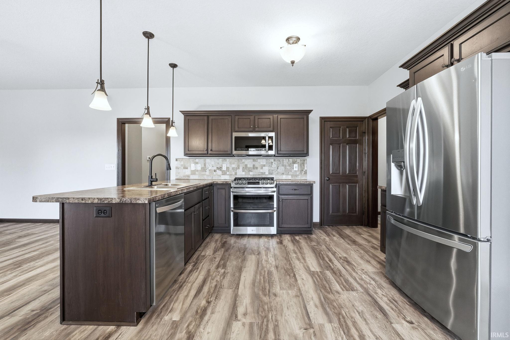 18211 Wappes Road Churubusco, IN 46723 - Photo 9 of 33