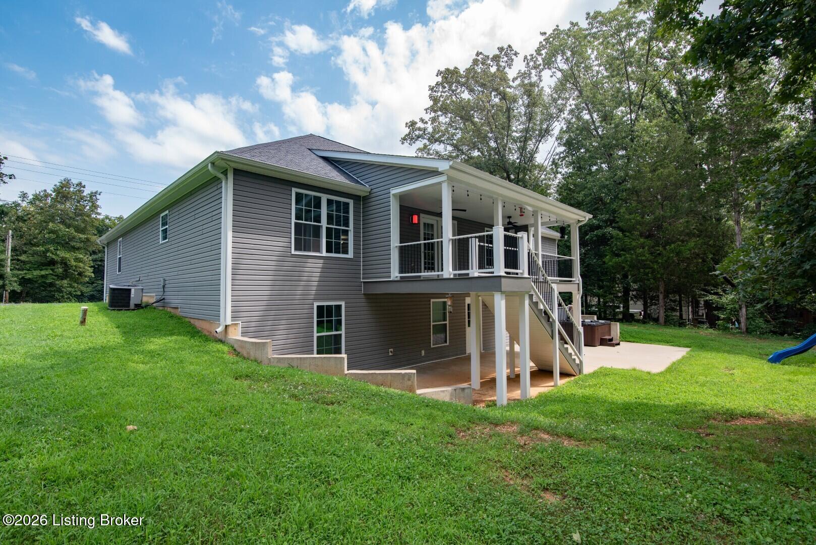 339 Warbler Rd-5