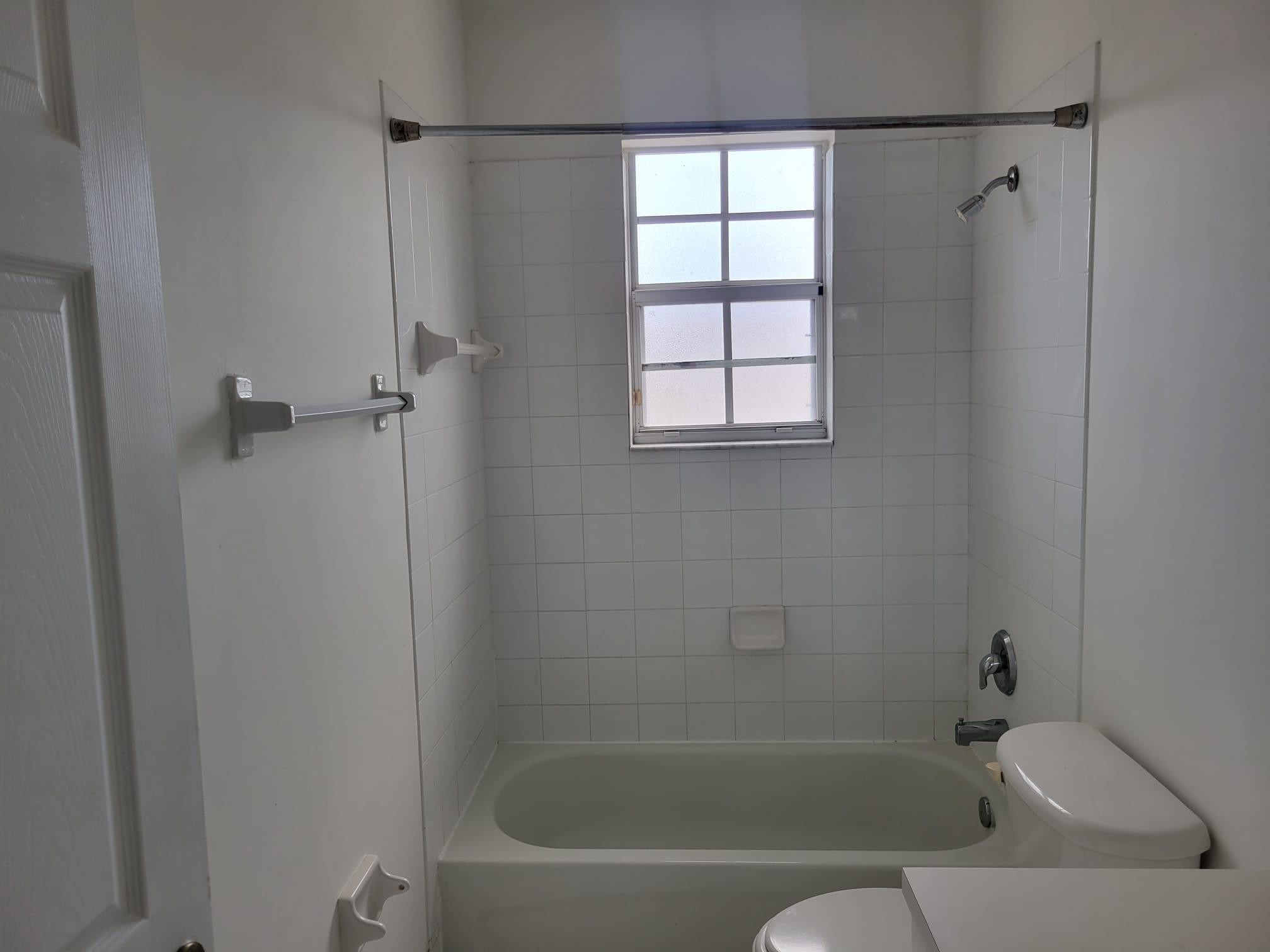 1570 Northeast 33rd Road, Unit 201 Homestead, FL 33033 - Photo 12 of 32 Photo 14