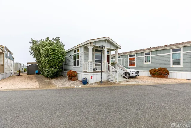 a view of a house with a outdoor space