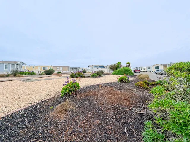 a view of outdoor space