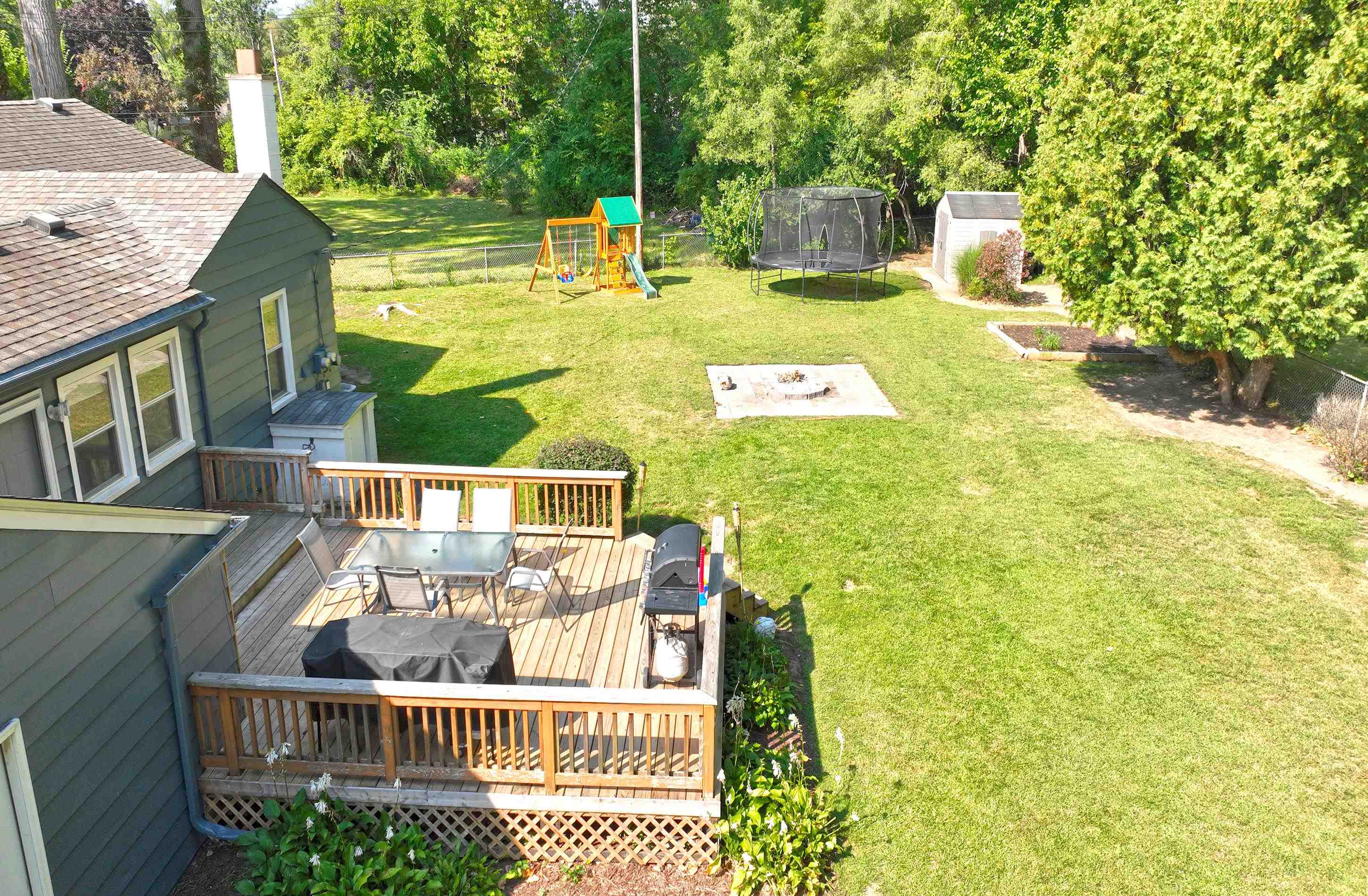 6651 Mayfair Road Utica, MI 48317 - Photo 54 of 55 50188540-4a1969bd-d850-4847-aace-565ad6f24f7b.JPG
