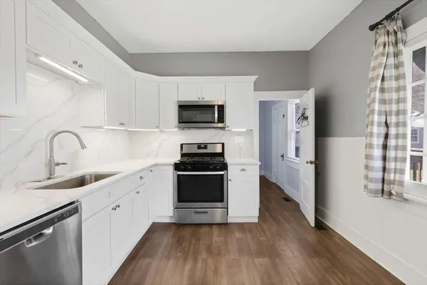 $239,900 | 606 Holly Avenue, South Pittsburg, TN 37380